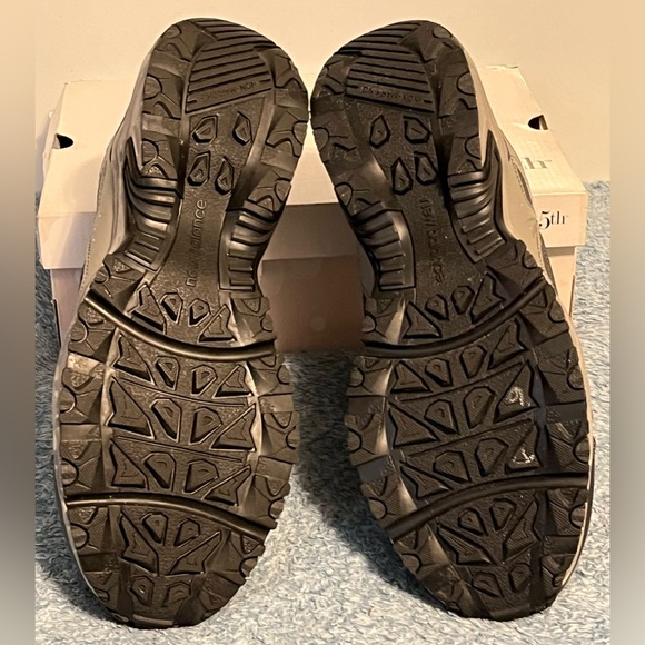 New Balance All Terrain Men's Gray and Black Athletic Shoes size 10 - Picture 9 of 11